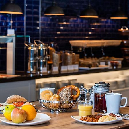 Premier Inn Hamburg City Klostertor エクステリア 写真