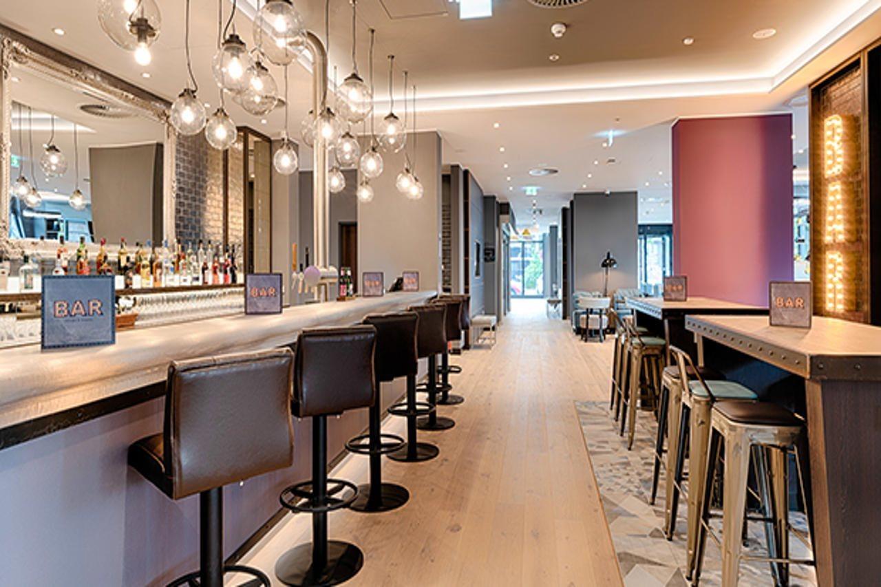 Premier Inn Hamburg City Klostertor エクステリア 写真