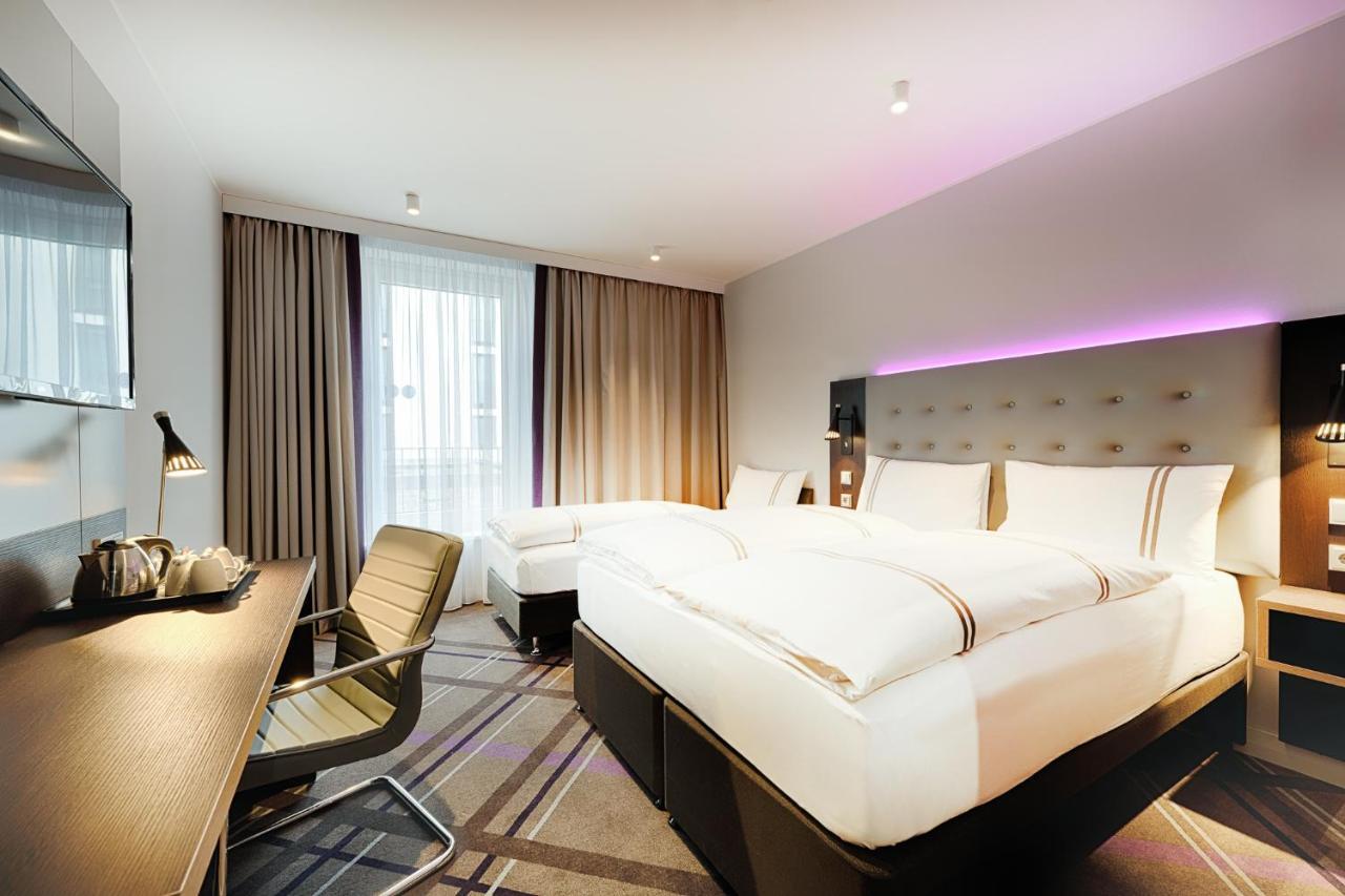 Premier Inn Hamburg City Klostertor エクステリア 写真