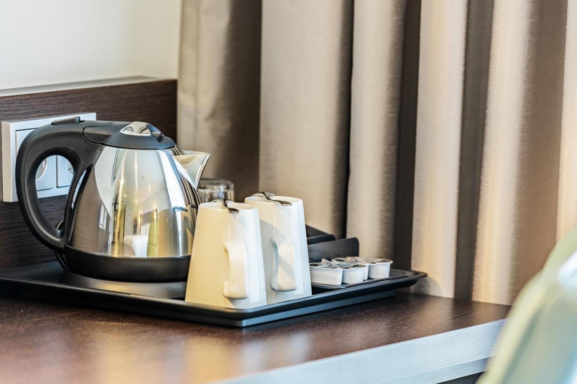 Premier Inn Hamburg City Klostertor エクステリア 写真