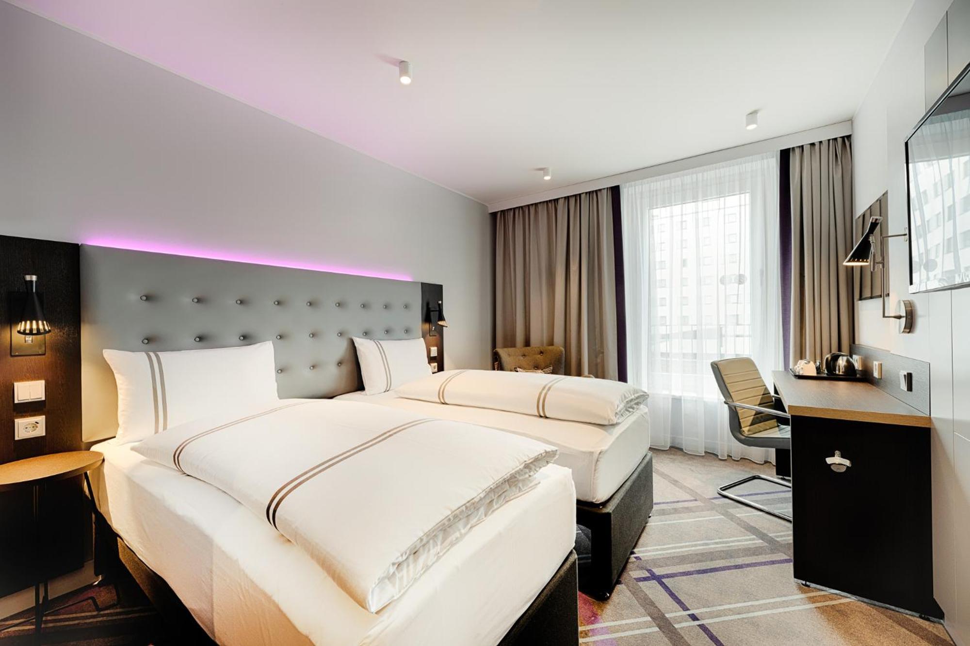 Premier Inn Hamburg City Klostertor エクステリア 写真
